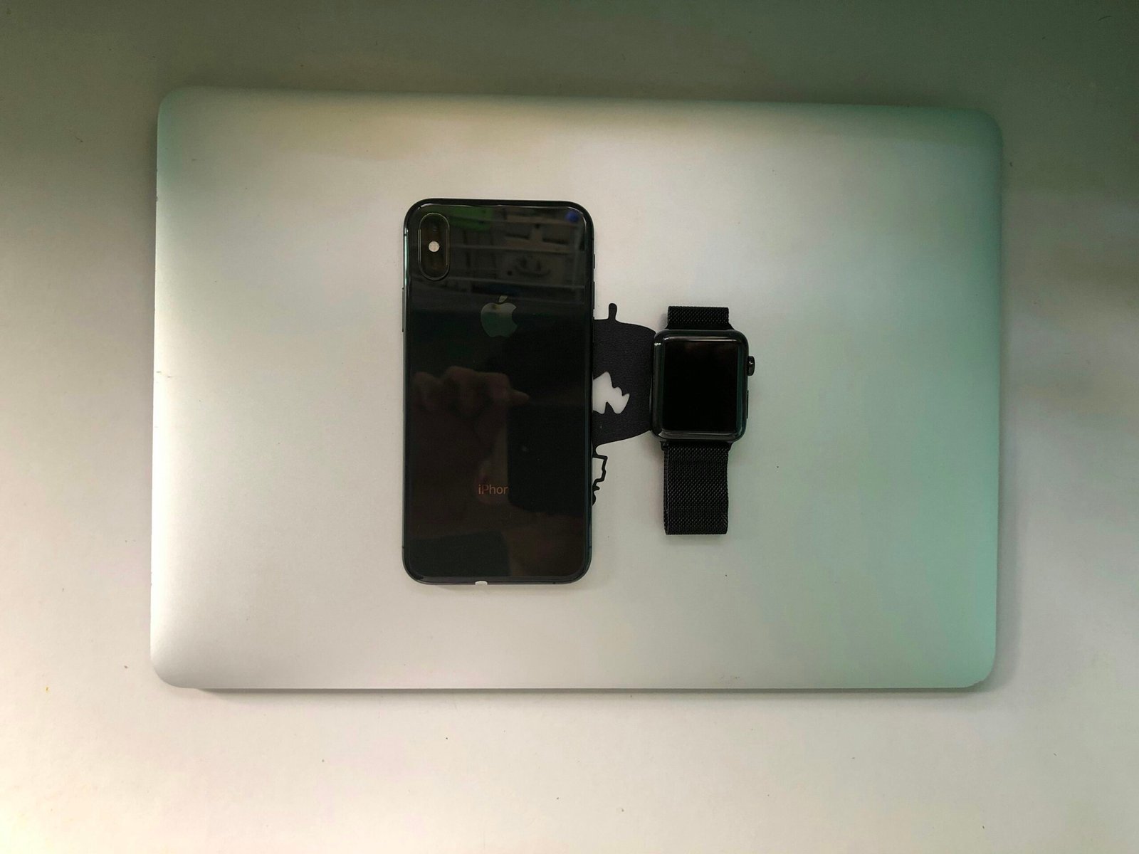 Apple Intelligence Arrives on M1 MacBooks with macOS Sequoia: Unleashing AI Power