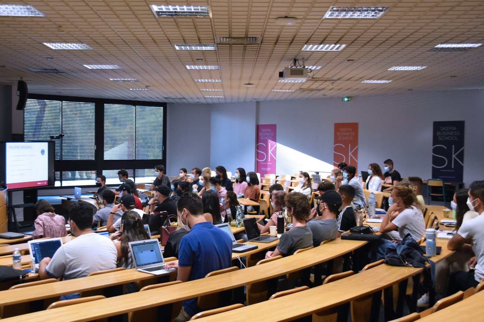 Degree Under Construction: Is Your College Course Getting an AI Downgrade?